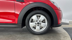 MINI Hatchback 1.5 Cooper Classic 3dr Auto Petrol Hatchback